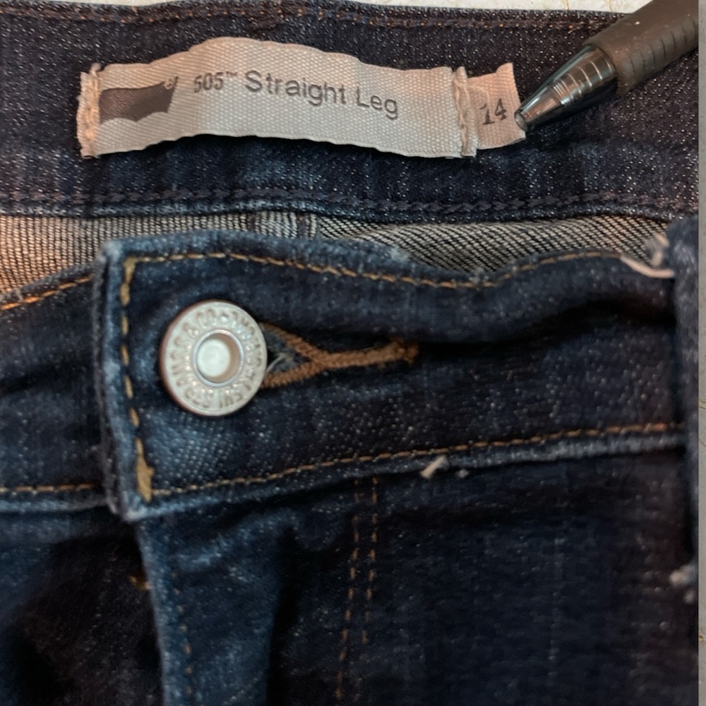 Very Nice Pair of Levi 505 Straight Leg Jeans Size 14 - Picture 4 of 4